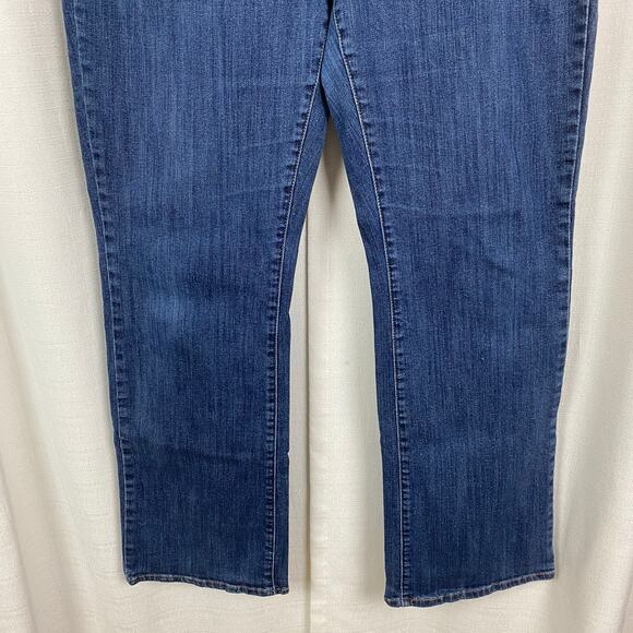 Levi’s Relaxed Bootcut Jeans Sz.18W - Picture 5 of 12